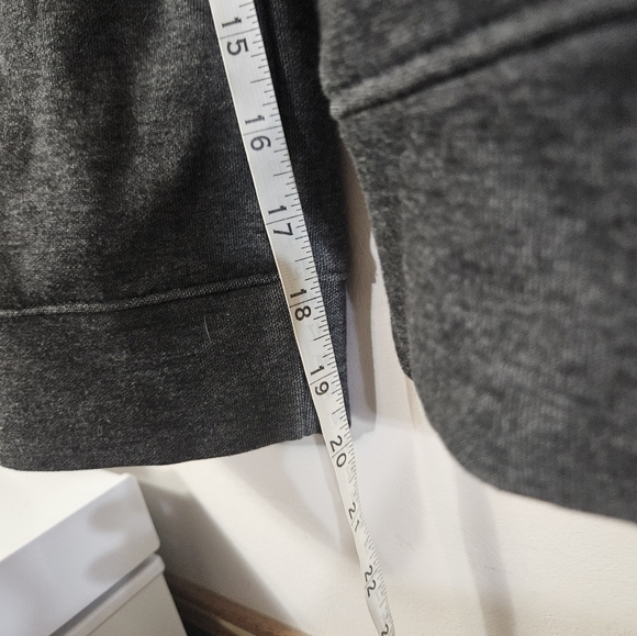 Mens Perry Ellis Gray Pullover! - Picture 4 of 4